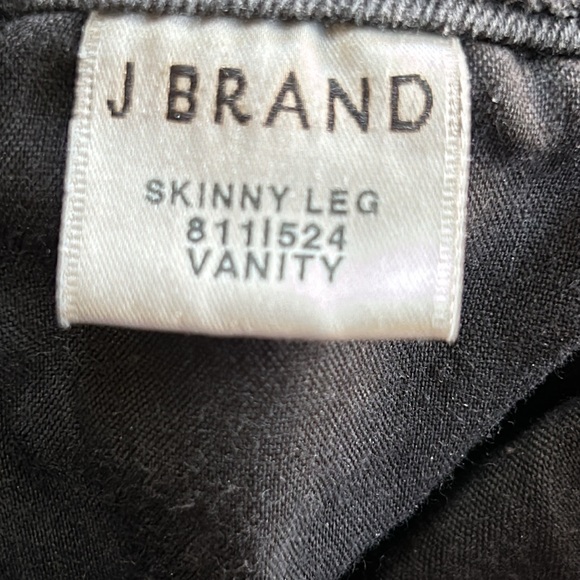 J Brand black jeans. Skinny Leg Vanity, size 31. - Picture 5 of 10